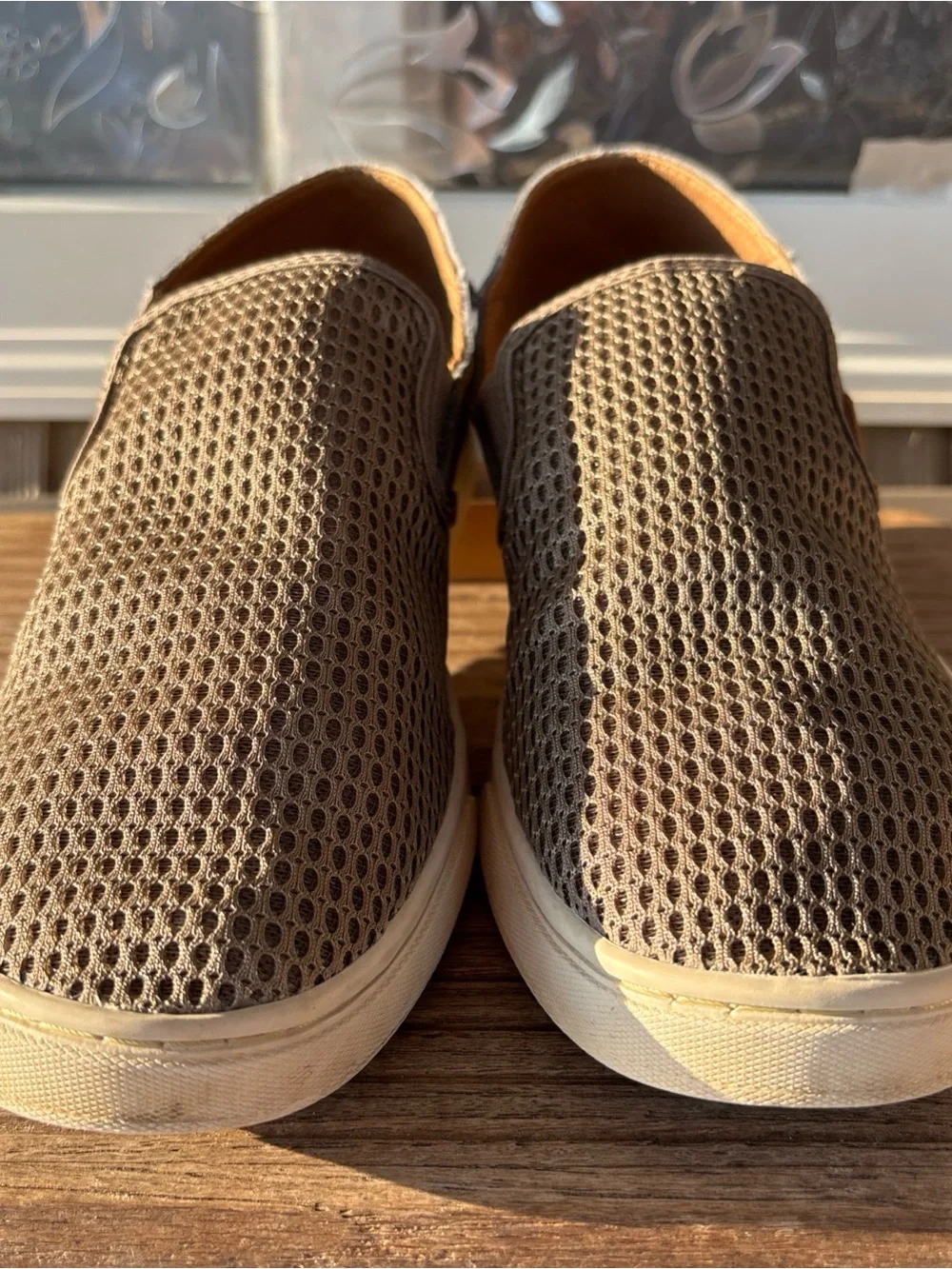 OluKai lightweight mesh